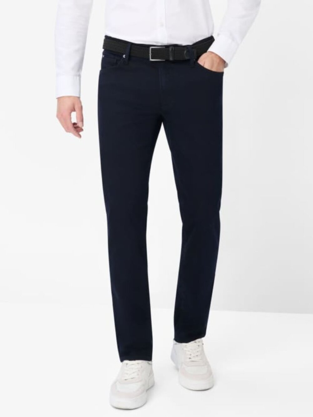 NWT BRAX Hi-Flex All Season Men's Pant in Dark Blue Denim Size 34/32